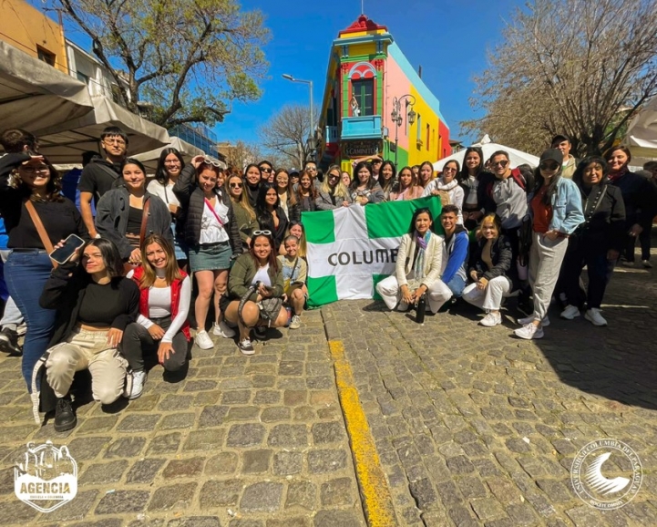 Imagen de extensión universitaria